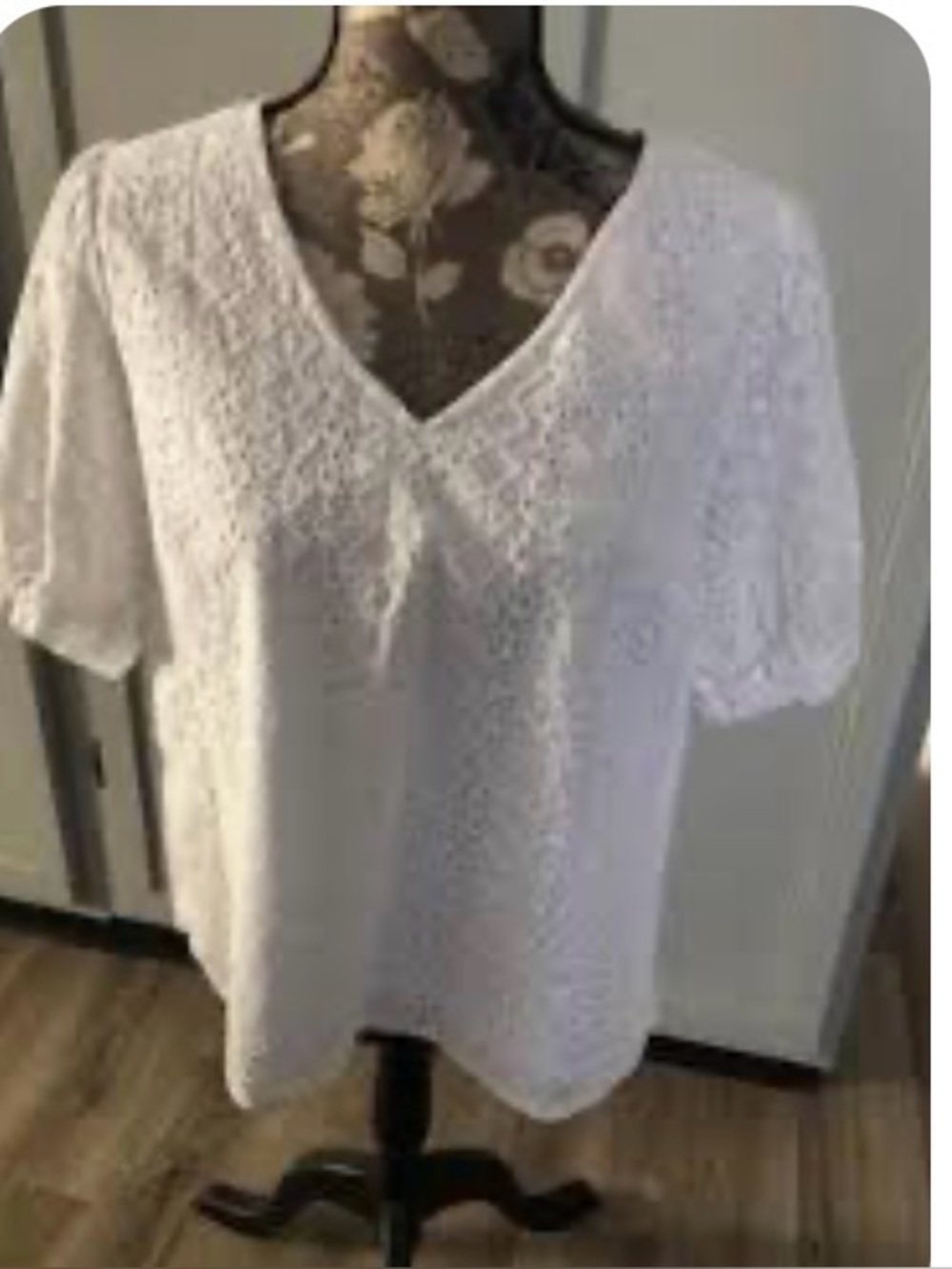 Draper James White eyelet top